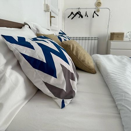 Via Zara Vandrerhjem Palermo Eksteriør bilde