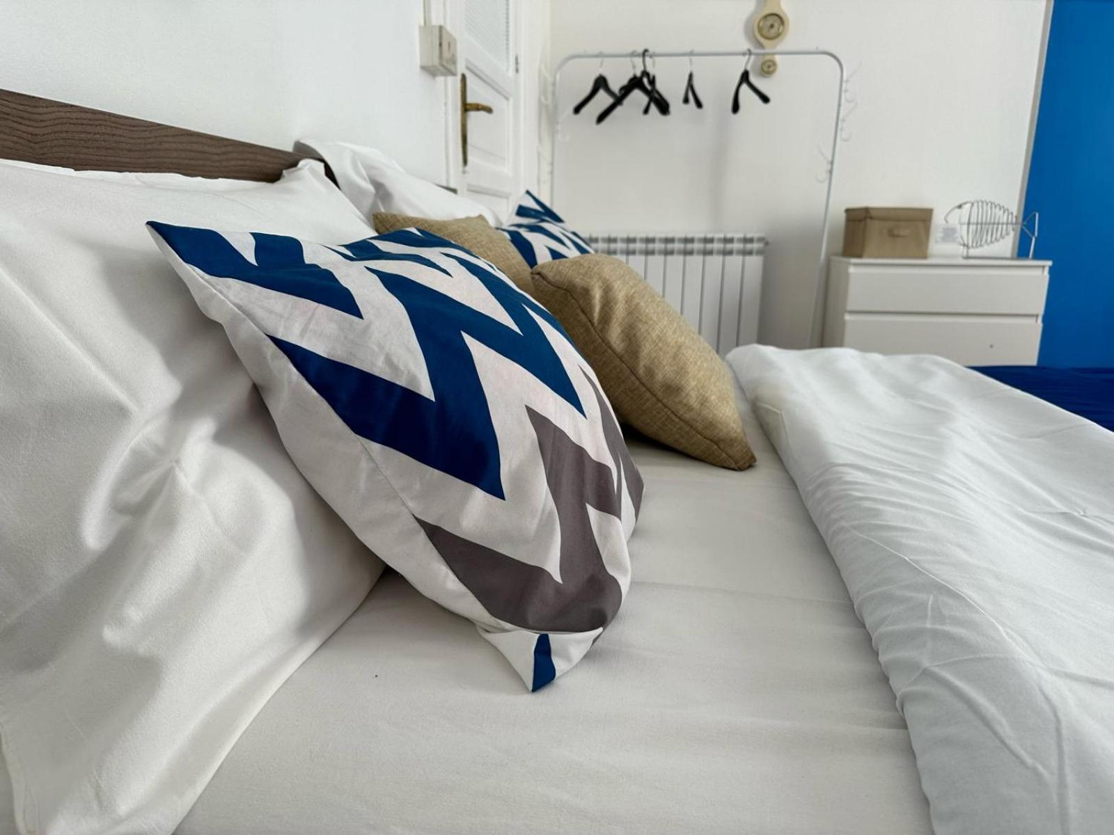 Via Zara Vandrerhjem Palermo Eksteriør bilde